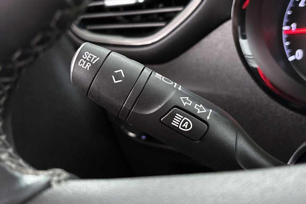 Opel Crossland (P883SP) met abonnement