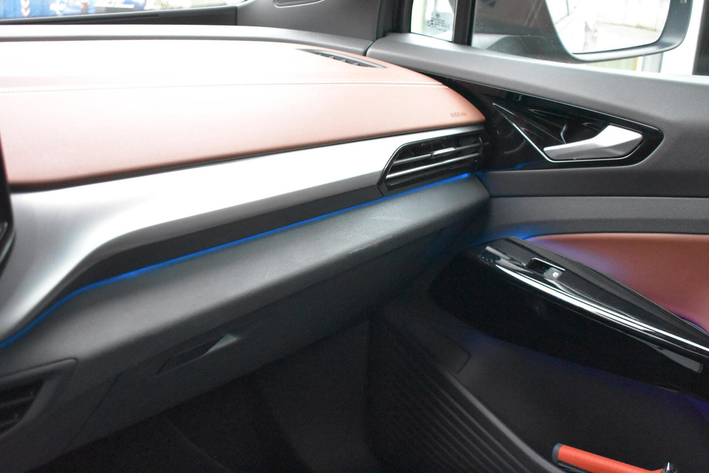 Volkswagen ID.4 (L143NV) met abonnement