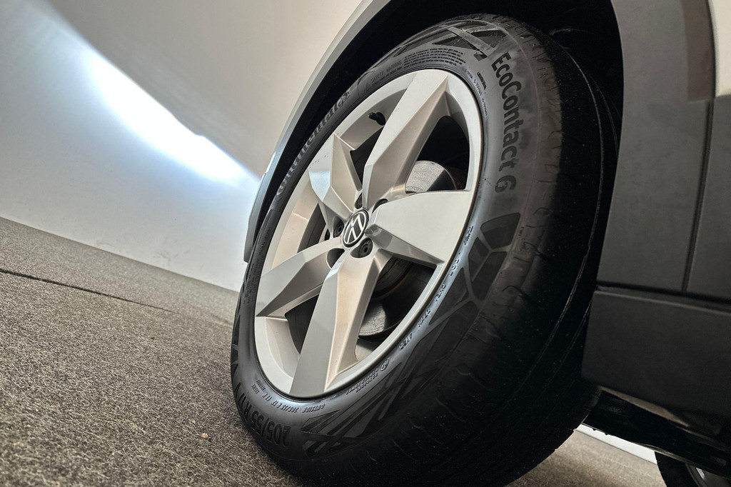 Volkswagen T-Cross (K230KD) met abonnement