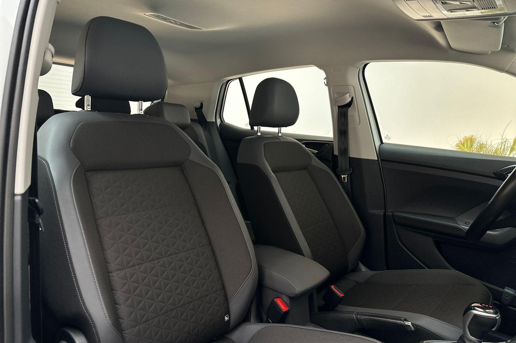 Volkswagen T-Cross (K230KD) met abonnement