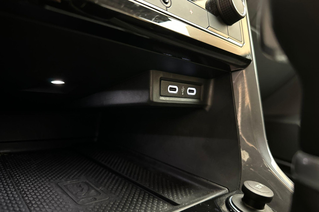 Volkswagen T-Cross (K230KD) met abonnement