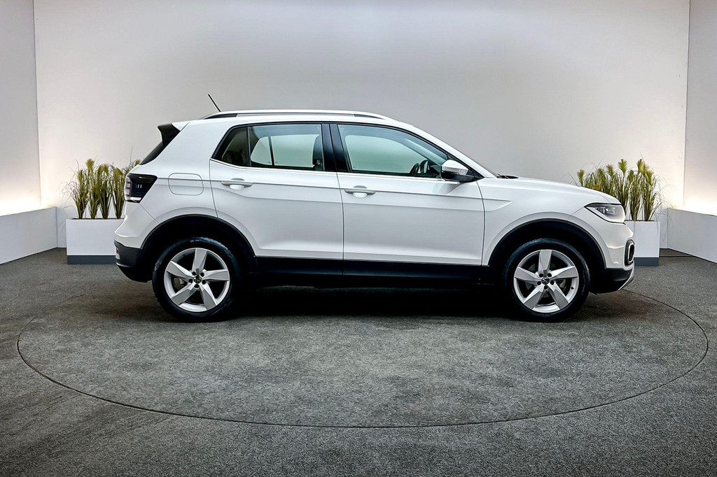 Volkswagen T-Cross (K230KD) met abonnement