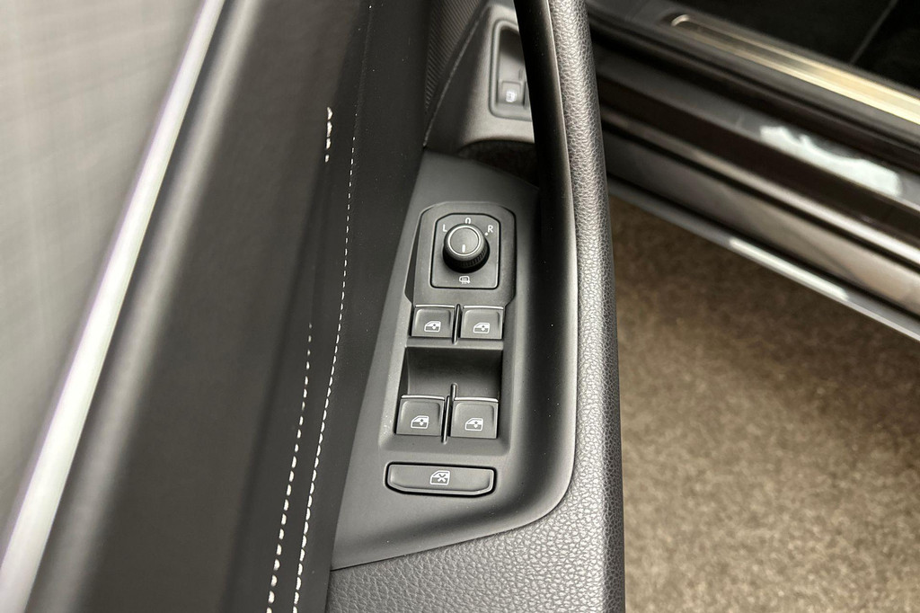 Volkswagen Passat (JVR93X) met abonnement