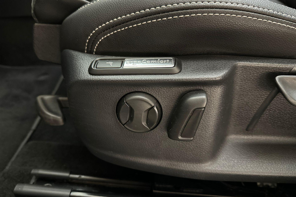 Volkswagen Passat (JVR93X) met abonnement