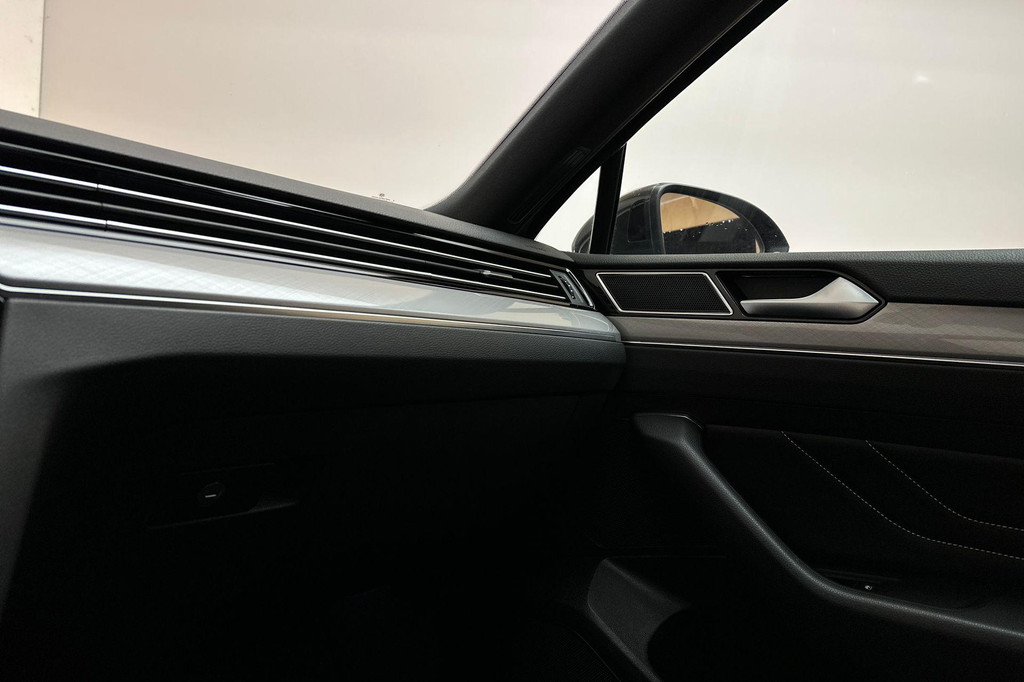 Volkswagen Passat (JVR93X) met abonnement