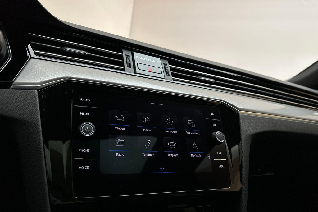 Volkswagen Passat (JVR93X) met abonnement