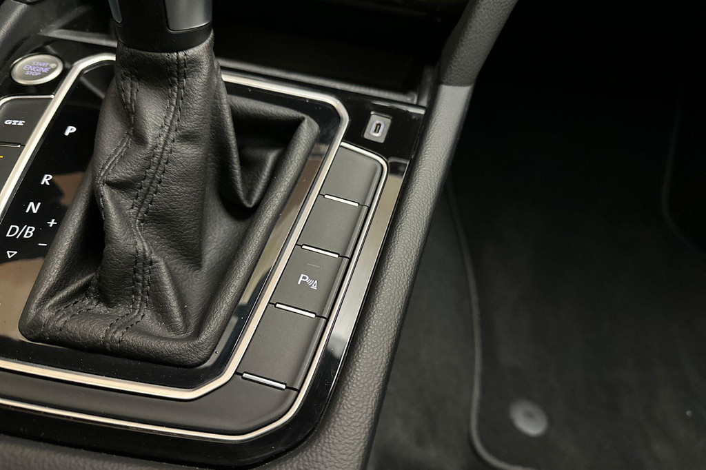 Volkswagen Passat (JVR93X) met abonnement