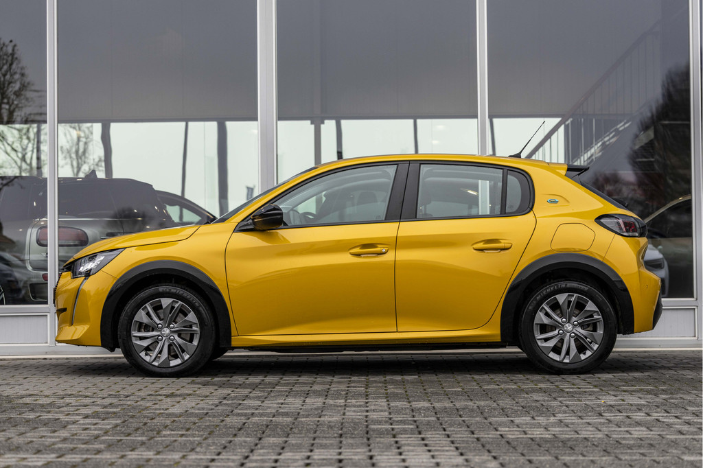 Peugeot e-208 (S006TX) met abonnement