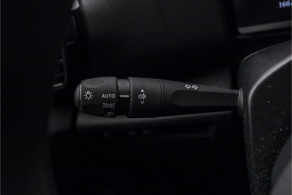 Citroën Ë-C4 (P928KZ) met abonnement