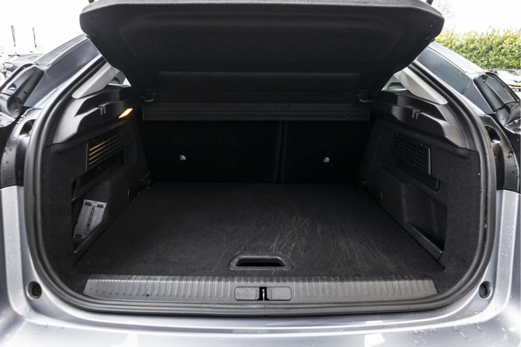 Citroën Ë-C4 (P928KZ) met abonnement