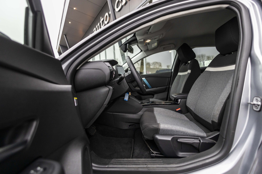 Citroën Ë-C4 (P928KZ) met abonnement