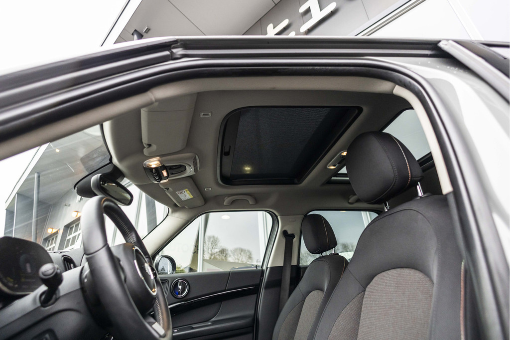 MINI Countryman (JJK71N) met abonnement