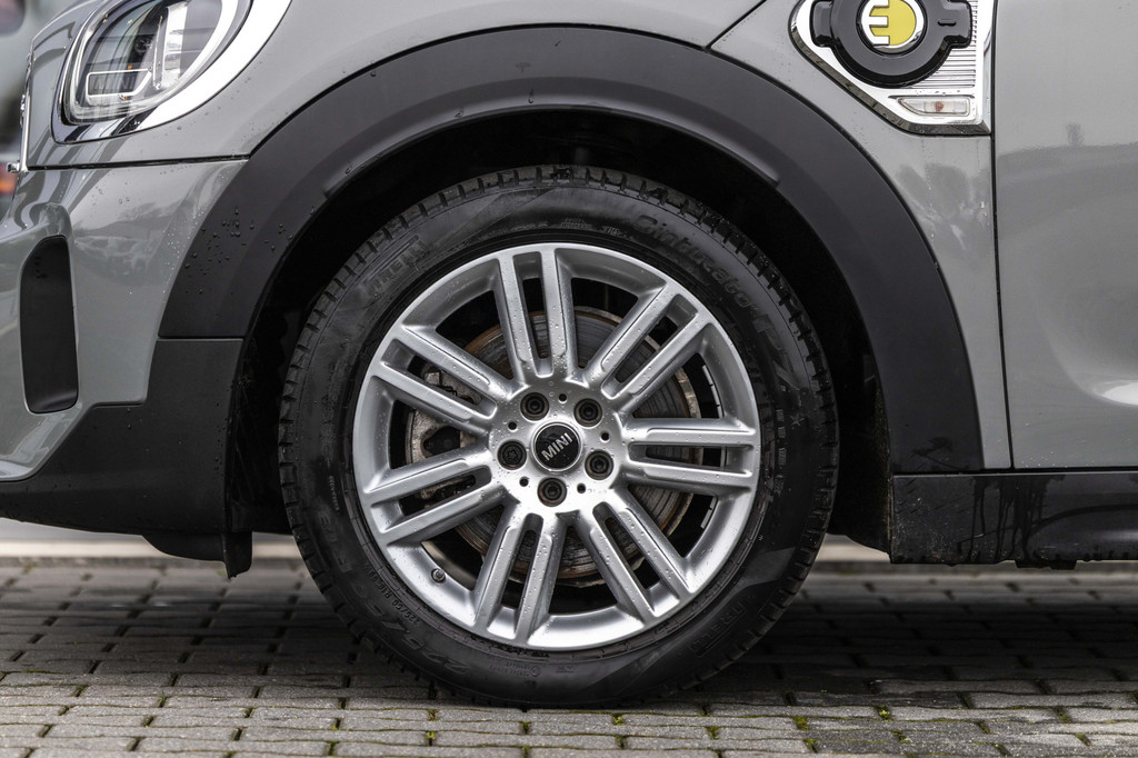 MINI Countryman (JJK71N) met abonnement