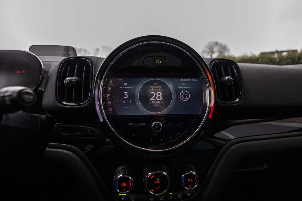 MINI Countryman (JJK71N) met abonnement