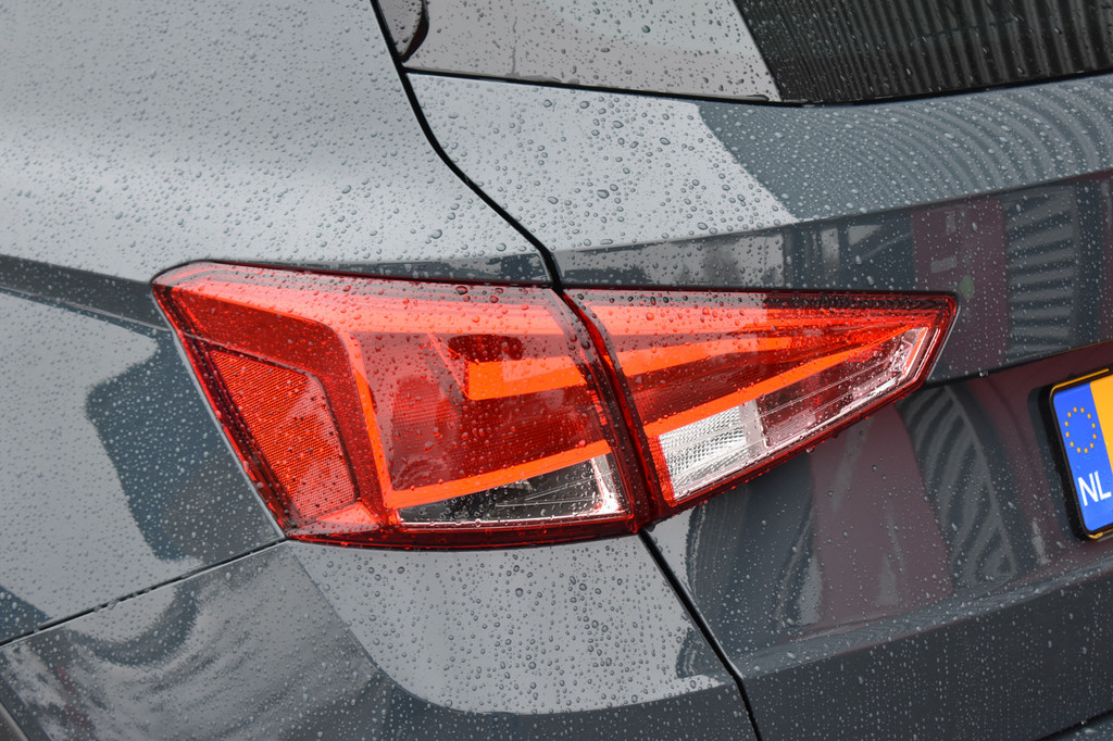 Seat Arona (JTZ26B) met abonnement