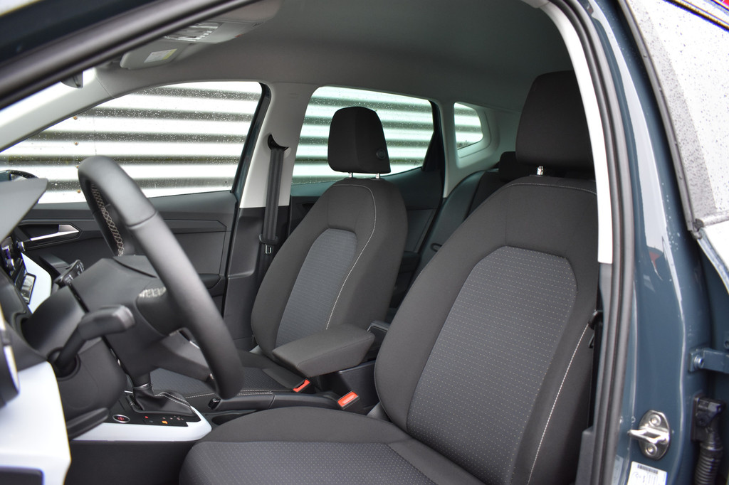Seat Arona (JTZ26B) met abonnement
