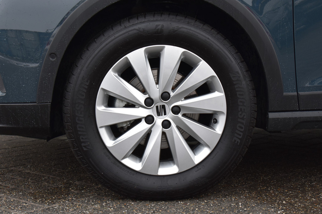 Seat Arona (JTZ26B) met abonnement