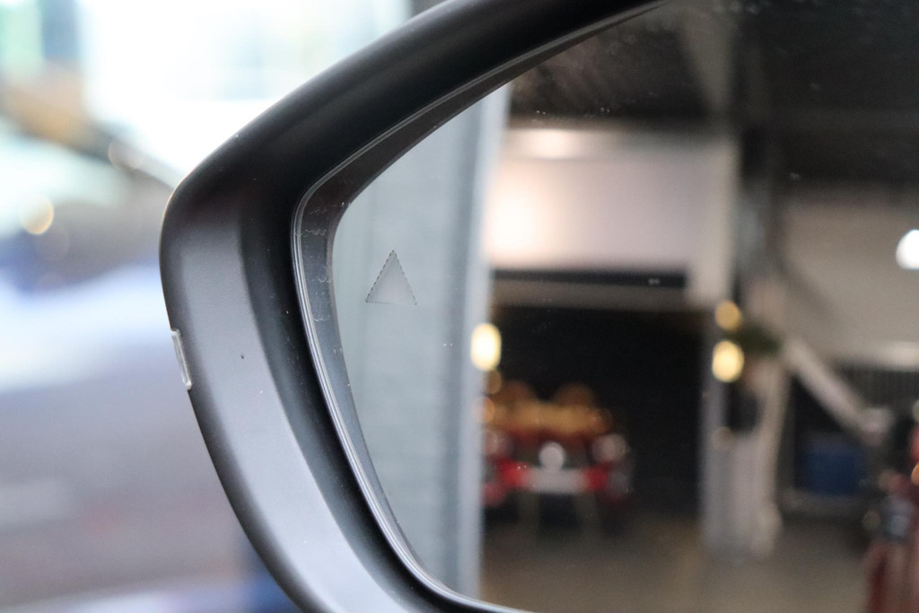 Opel Frontera (JVL49D) met abonnement