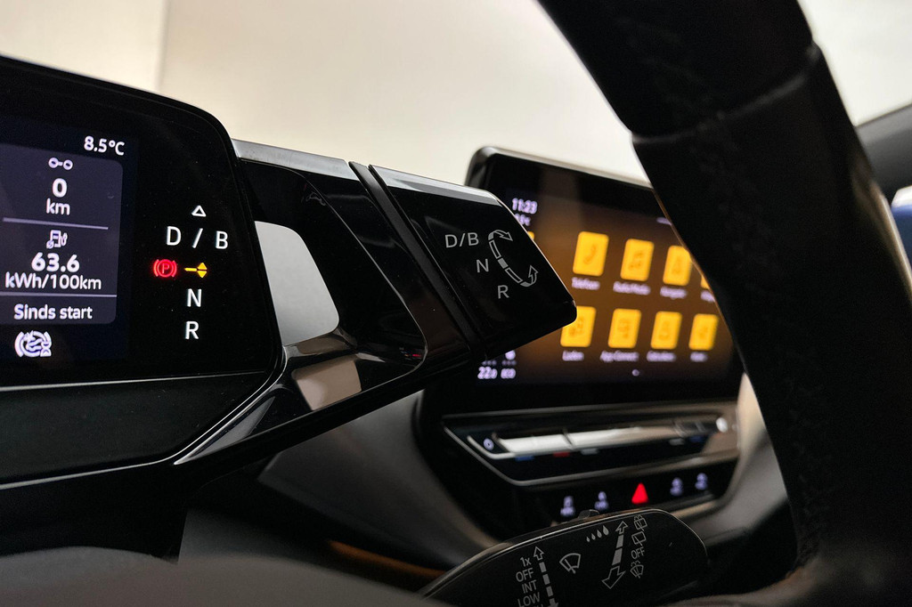 Volkswagen ID.4 (N611HT) met abonnement