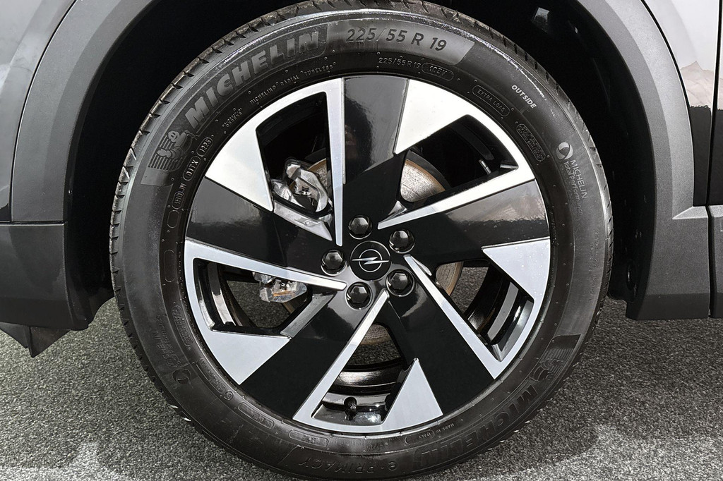 Opel Grandland (HRH14J) met abonnement