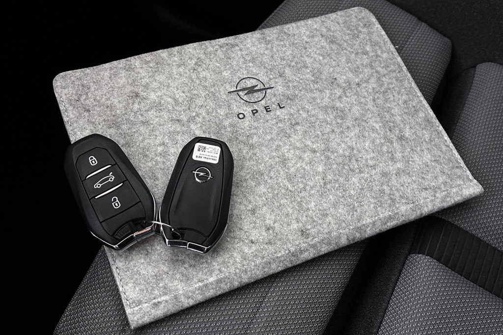 Opel Grandland (HRH14J) met abonnement