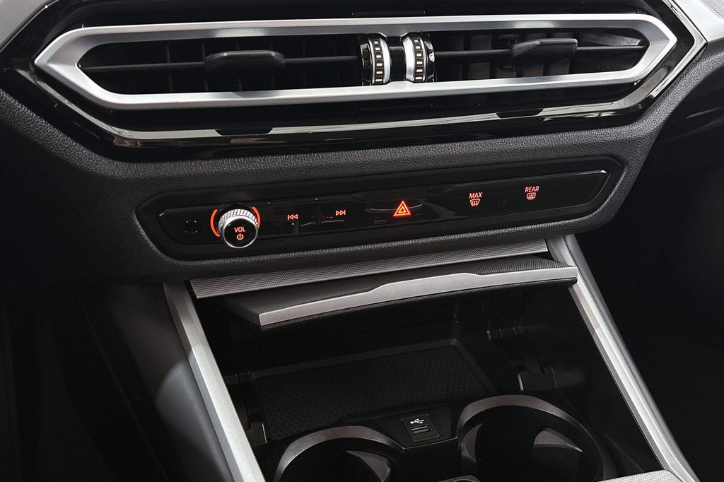 BMW 3 Serie touring (R857PL) met abonnement