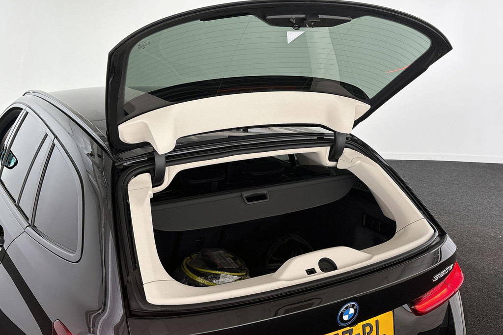 BMW 3 Serie touring (R857PL) met abonnement