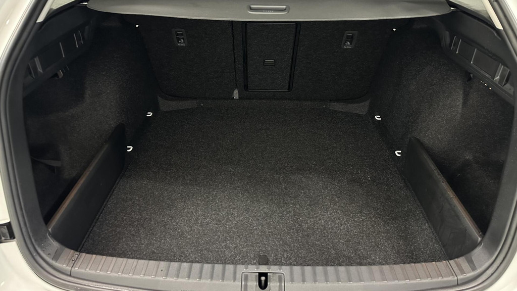 ŠKODA Octavia (Z650BX) met abonnement