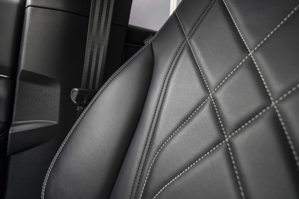 Ford Mustang Mach-E (N703NB) met abonnement