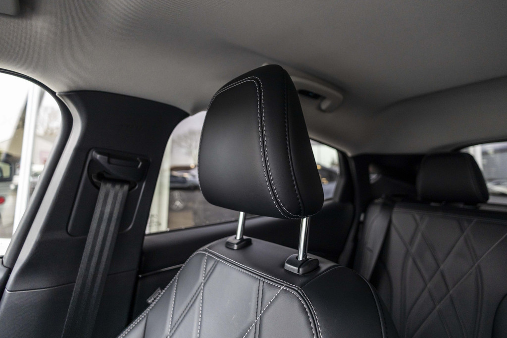 Ford Mustang Mach-E (N703NB) met abonnement