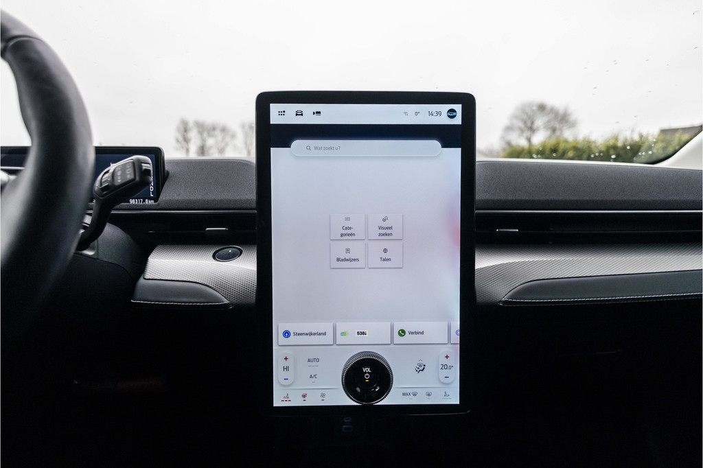 Ford Mustang Mach-E (N703NB) met abonnement