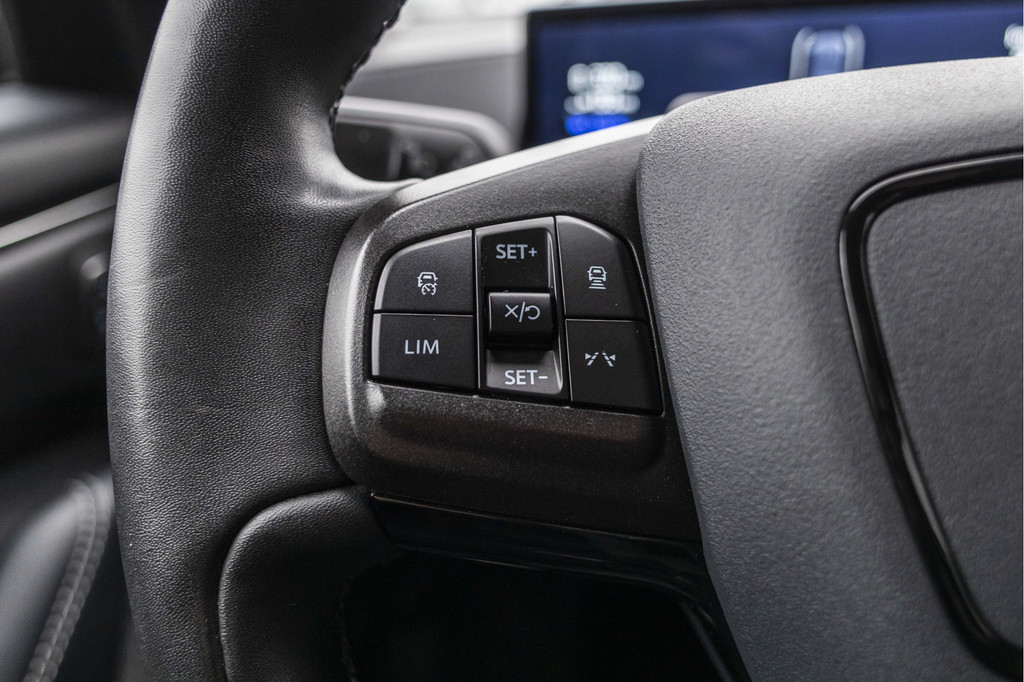 Ford Mustang Mach-E (N703NB) met abonnement