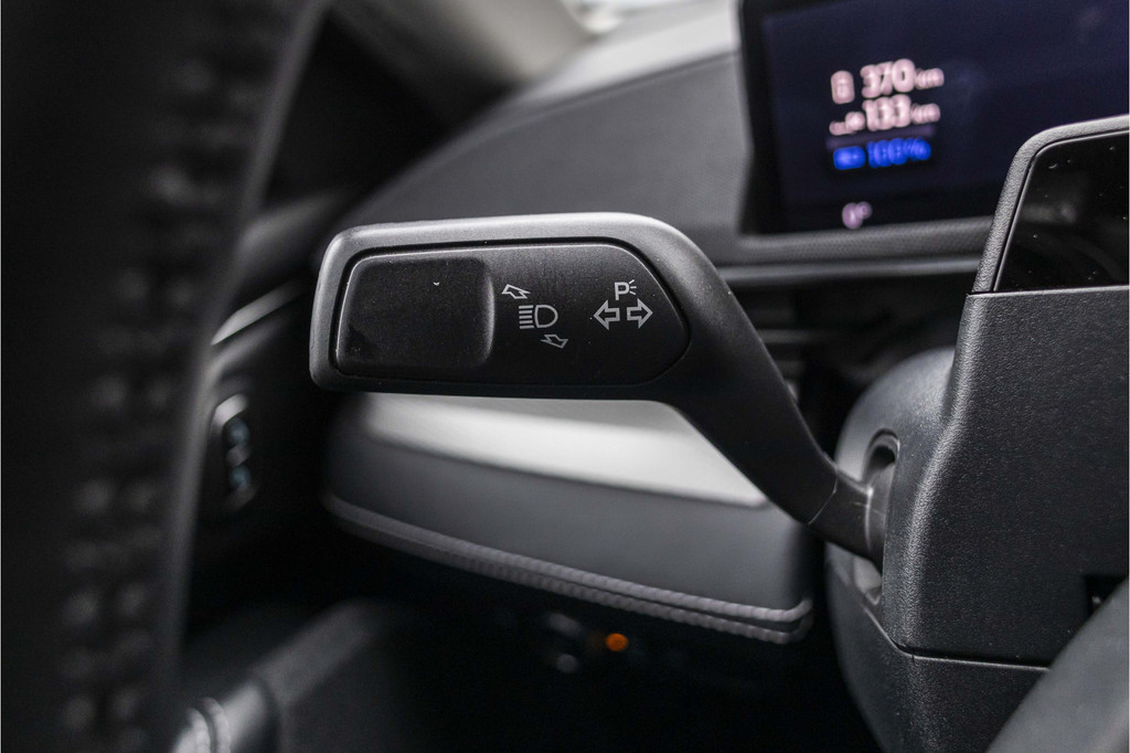 Ford Mustang Mach-E (N703NB) met abonnement