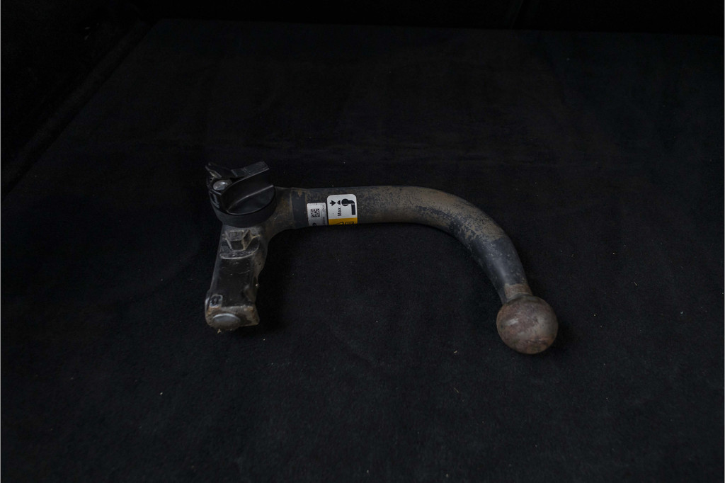 Ford Mustang Mach-E (N703NB) met abonnement