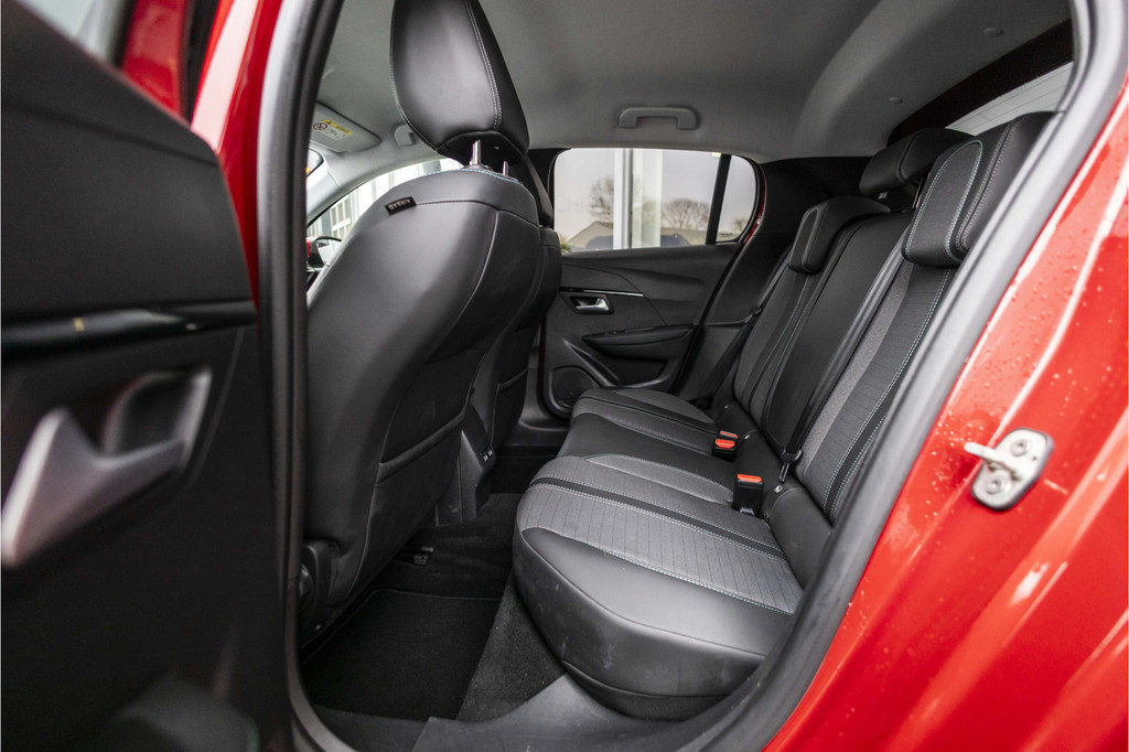 Peugeot e-208 (K603HF) met abonnement