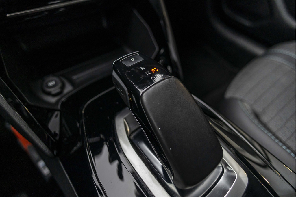 Peugeot e-208 (K603HF) met abonnement