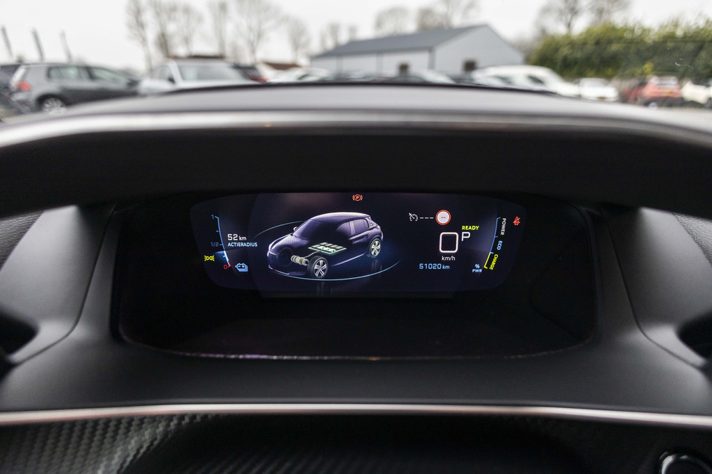 Peugeot e-208 (K603HF) met abonnement