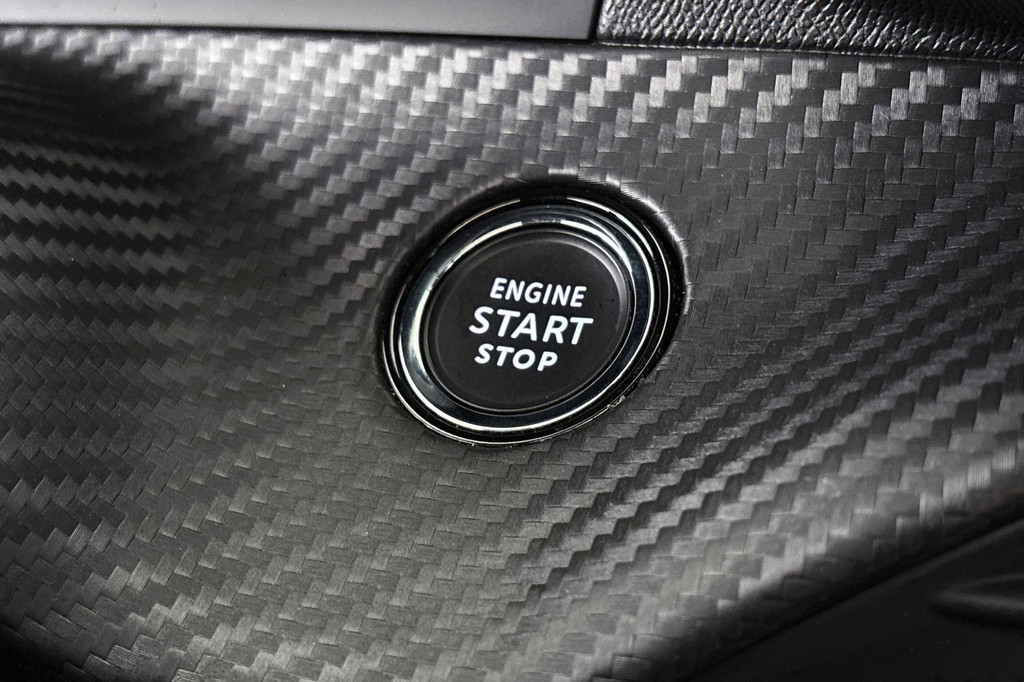 Peugeot 2008 (N155VP) met abonnement