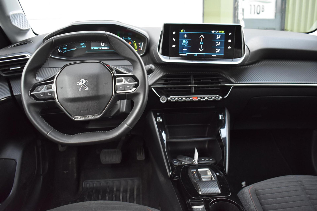 Peugeot e-208 (S147SN) met abonnement