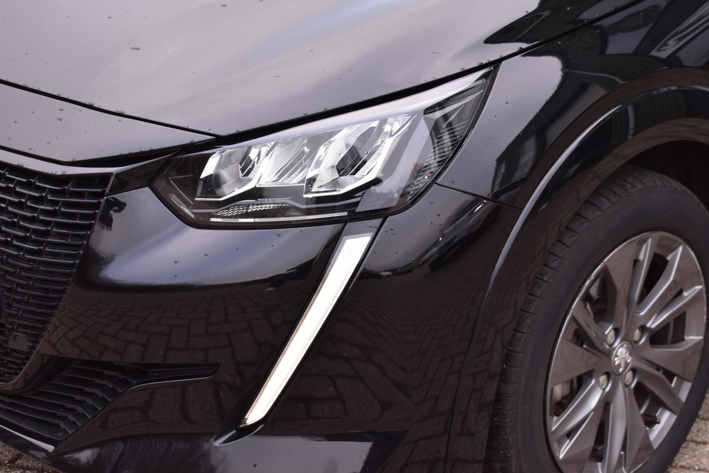 Peugeot e-208 (S147SN) met abonnement