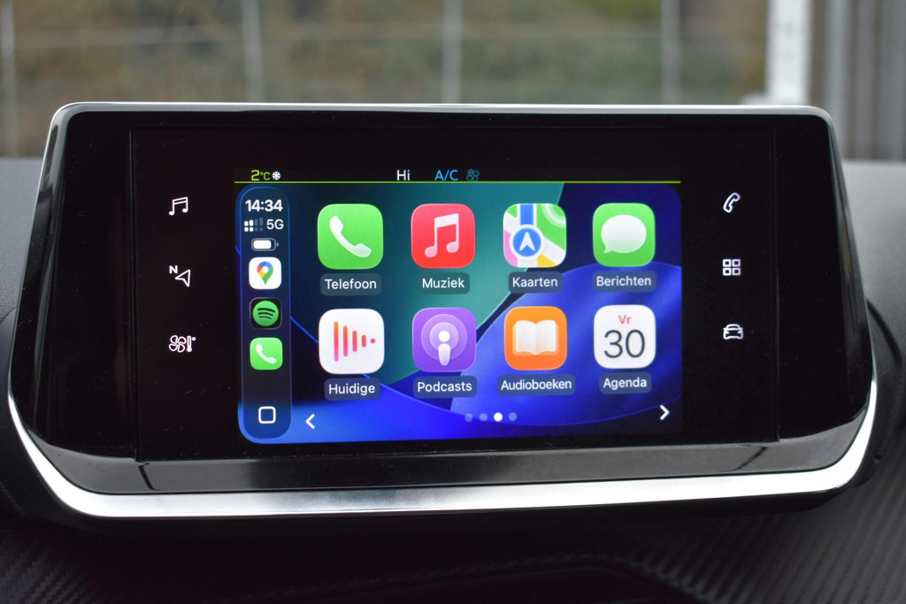 Peugeot e-208 (S147SN) met abonnement