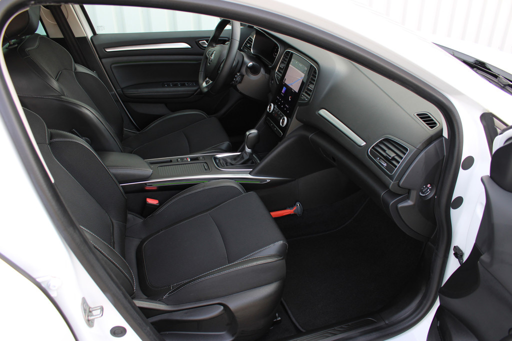 Renault MEGANE Estate (T183LL) met abonnement