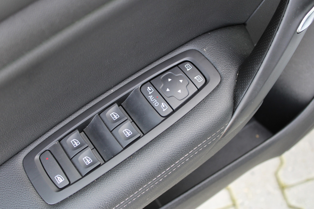 Renault MEGANE Estate (T183LL) met abonnement