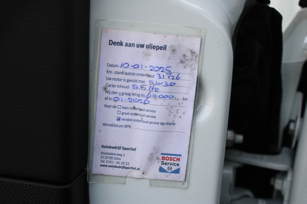 Renault MEGANE Estate (T183LL) met abonnement