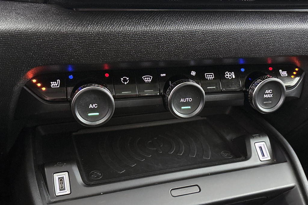 Citroën Ë-C4 (R519JR) met abonnement