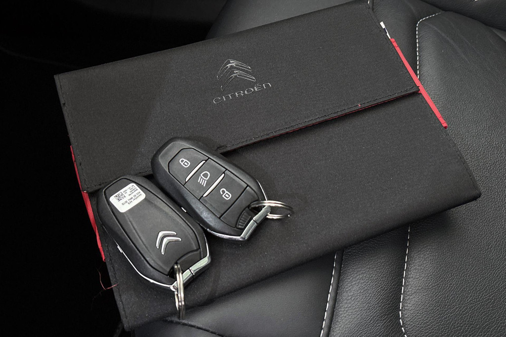 Citroën Ë-C4 (R519JR) met abonnement