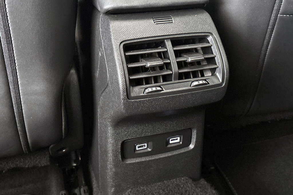 Citroën Ë-C4 (R519JR) met abonnement