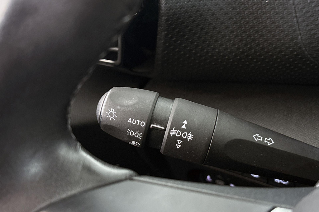 Citroën Ë-C4 (R519JR) met abonnement