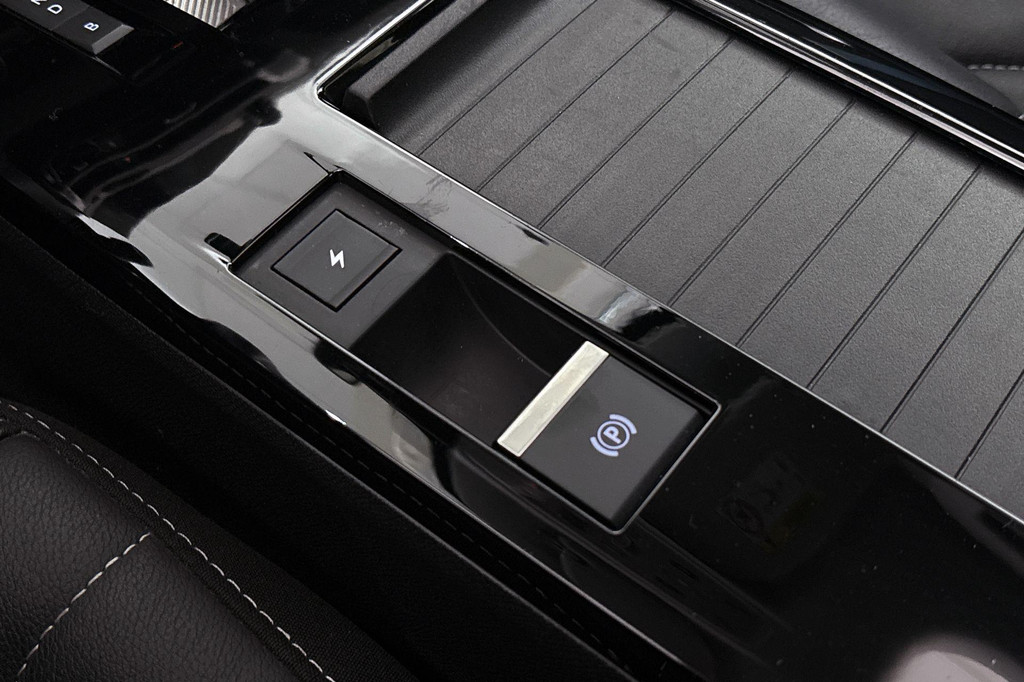 Citroën Ë-C4 (R790DD) met abonnement