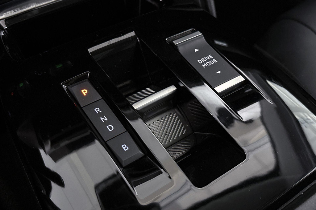 Citroën Ë-C4 (R790DD) met abonnement